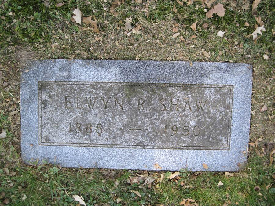 Elwyn Shaw cemetery image 1